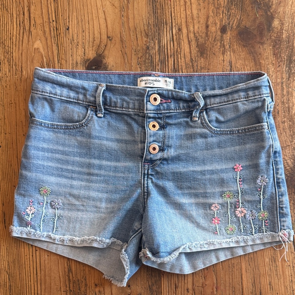 Abercrombie & Fitch Blue Embroidered girls shorts